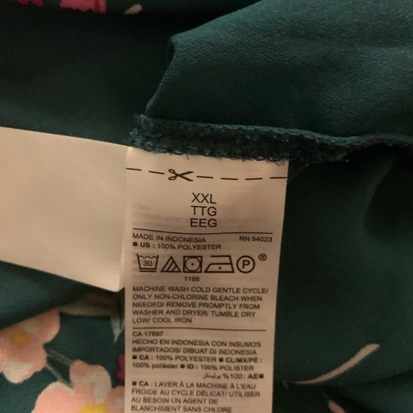 Green and floral long sleeve blouse/top- size xxl - Picture 10 of 10